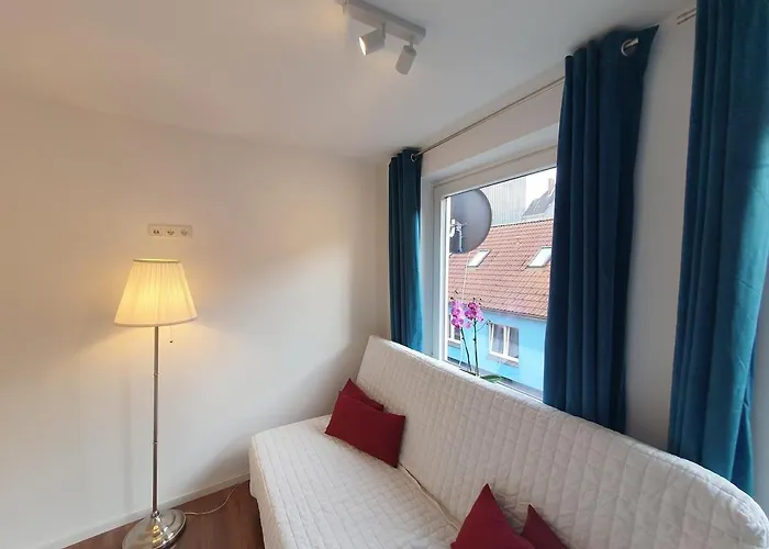 H3 Exclusive In St Pauli, For Men Only Apartment